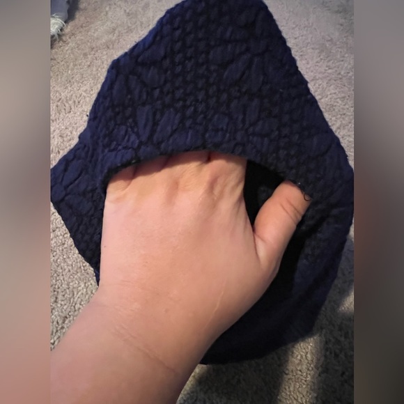 Joe benbasset brand size large juniors navy blue floral skater skirt. - Picture 4 of 5